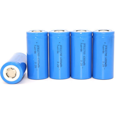 Hochleistungs- 32700 Lithium-Ionen-Batterie, 3,2V 6300mAh Zylindrische Lithium-Batterie