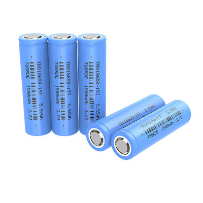 18650 Hochentladung Lithium-Batteriezelle 3.7V 1500mah Wiederaufladbares zylindrisches 15C-Entladung